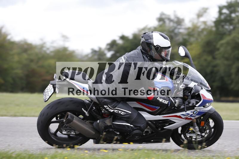 /Archiv-2023/55 02.08.2023 FREERIDE TRAINING ADR/Gruppe M/backside